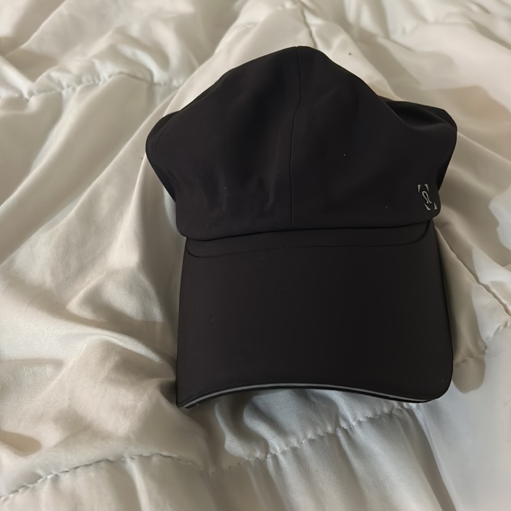 lululemon hat - Picture 2 of 3
